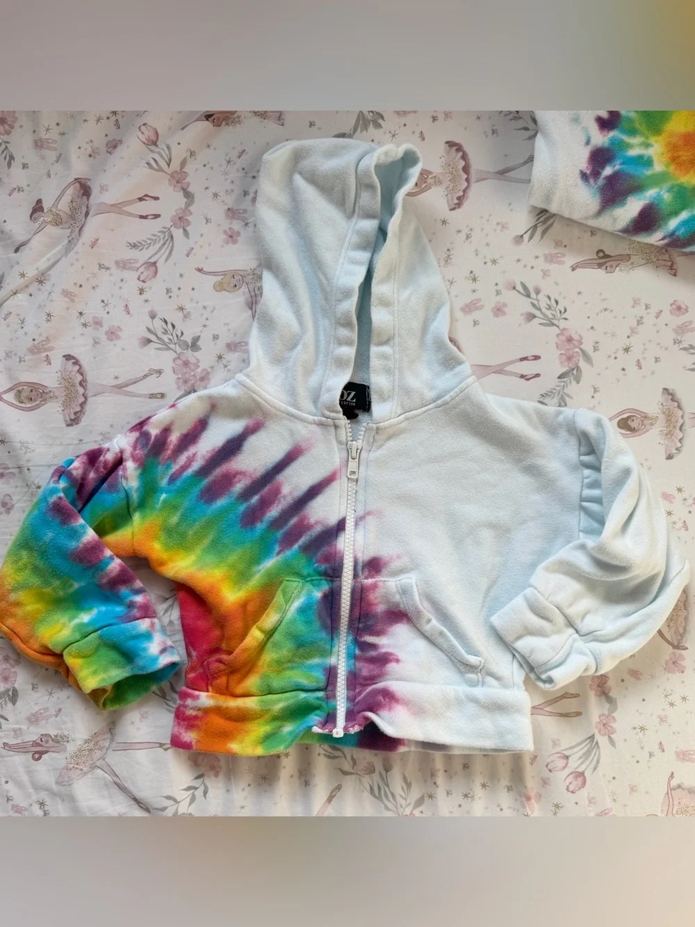 Flowers by Zoe FBZ Girls 2T Rainbow Tie Dye Hoodie Jogger Sweatsuit Set